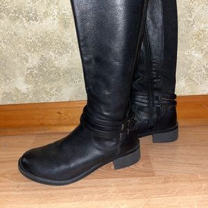 White Mountain Lily Mae Boots - Barely Worn, Size 8.5